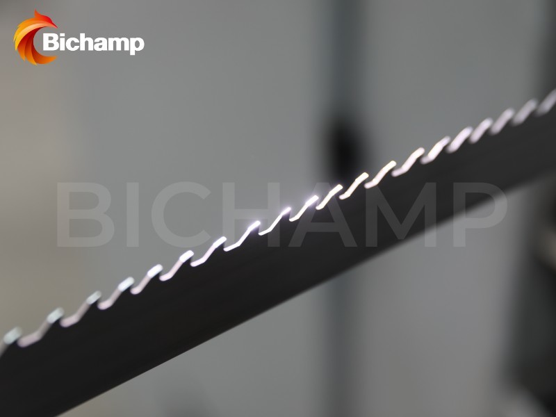 34mm Band Saw Blade For Cutting Titanium General Purpose Triple Chip